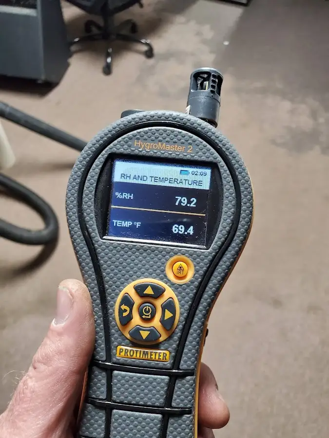 Moisture meter humidity assessment for Mold Remediation & Removal in Minnetonka